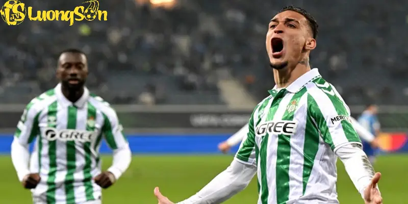 Antony Phấn Khởi: Cuộc Chuyển Mình Sau Khi Rời Man Utd 7 Antony hòa nhập triết lý tấn công Betis và liên tục tỏa sáng