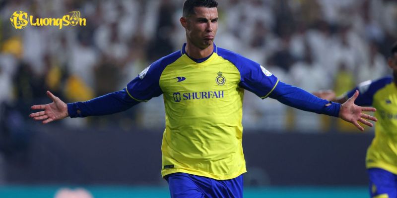Ronaldo Al Nassr Đối Mặt Thất Bại Đau Đớn Sau Trận Thua Al Ittihad 6 Chuỗi 1623 ngày khô hạn không danh hiệu của Ronaldo