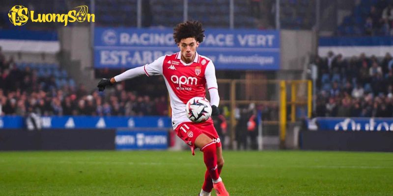 Maghnes Akliouche Tài Năng Đang Trở Thành Biểu Tượng Mới Của Ligue 1 4 Tương lai và thành tích ấn tượng của Maghnes Akliouche